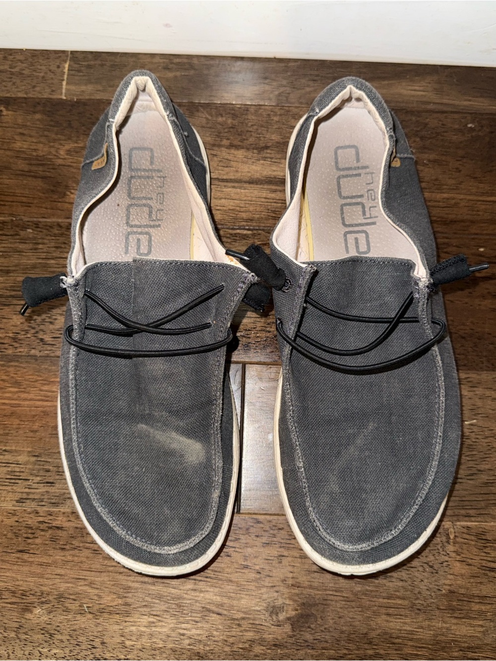 Hey Dude Wendy Chambray Women’s Size 10 Gray Slip On Lightweight Loafers